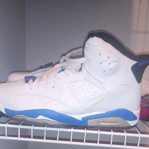 Jordan Sneakers White and Blue